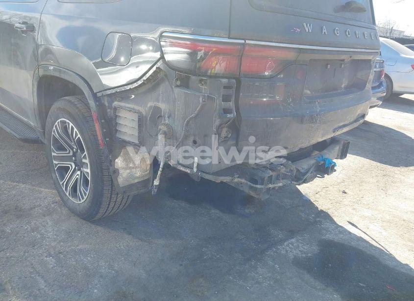 Photo 19 of 2024 Jeep Wagoneer SERIES II 4X2 (VIN 1C4SJUBP3RS137572)