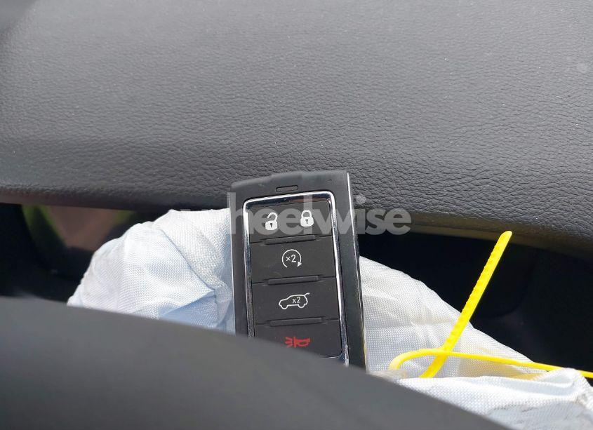 Photo 11 of 2024 Jeep Wagoneer SERIES II 4X2 (VIN 1C4SJUBP8RS135218)