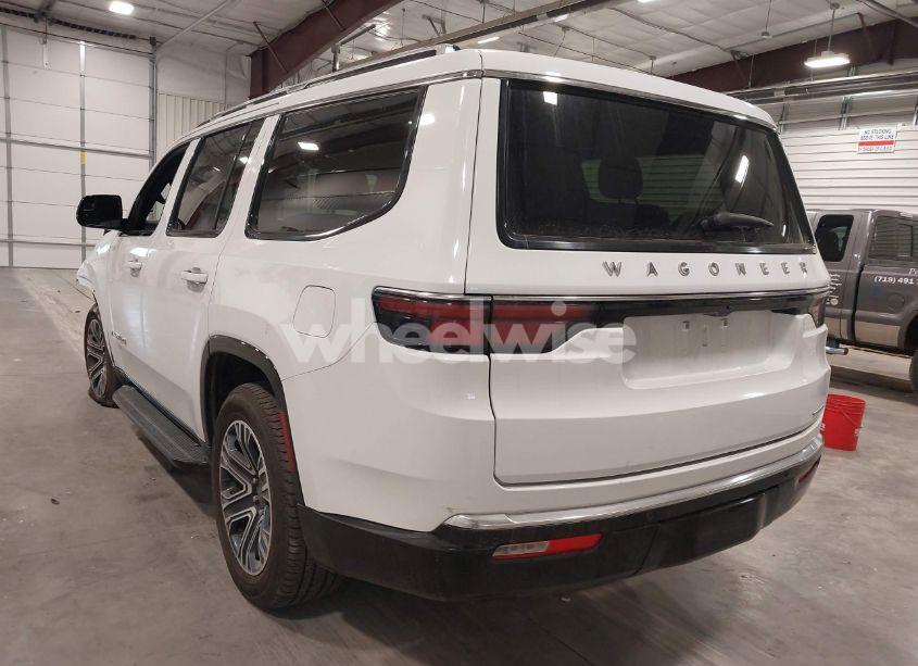 Photo 3 of 2024 Jeep Wagoneer SERIES II 4X2 (VIN 1C4SJUBPXRS136693)