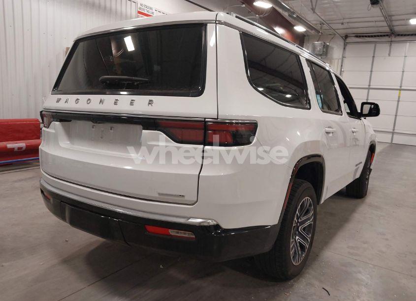 Photo 4 of 2024 Jeep Wagoneer SERIES II 4X2 (VIN 1C4SJUBPXRS136693)