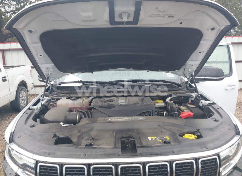 Photo 10 of 2024 Jeep Wagoneer SERIES II 4X2 (VIN 1C4SJUBPXRS172268)