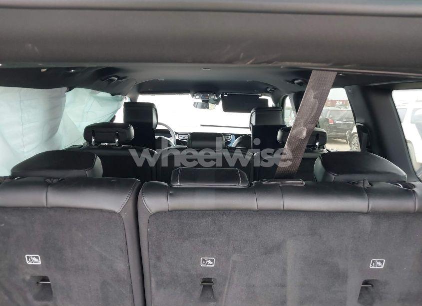 Photo 8 of 2022 Jeep Wagoneer SERIES II 4X2 (VIN 1C4SJUBT2NS144245)