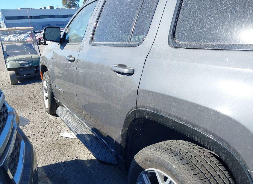 Photo 13 of 2022 Jeep Wagoneer SERIES II 4X2 (VIN 1C4SJUBT3NS165413)