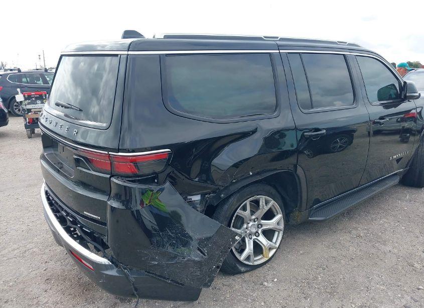 Photo 6 of 2022 Jeep Wagoneer SERIES II 4X2 (VIN 1C4SJUBT6NS160853)