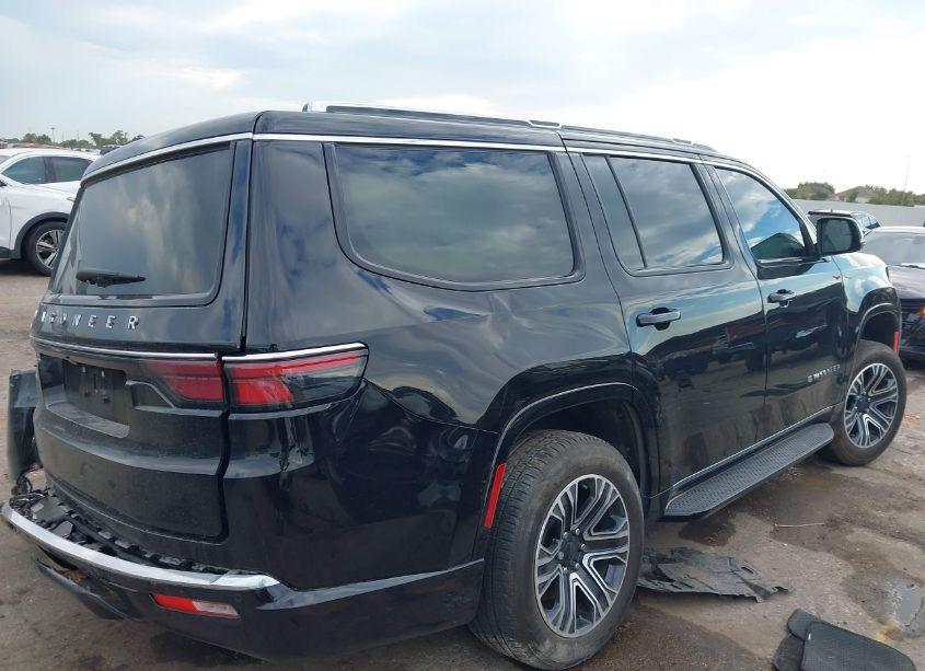 Photo 4 of 2024 Jeep Wagoneer SERIES I 4X4 (VIN 1C4SJVAP1RS108269)