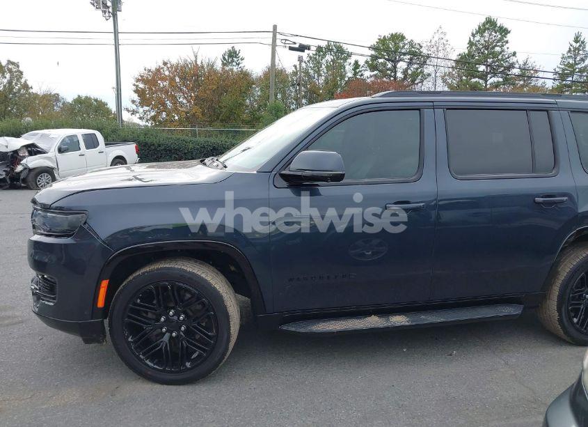 Photo 14 of 2022 Jeep Wagoneer SERIES I OBSIDIAN 4X4 (VIN 1C4SJVAT6NS217270)