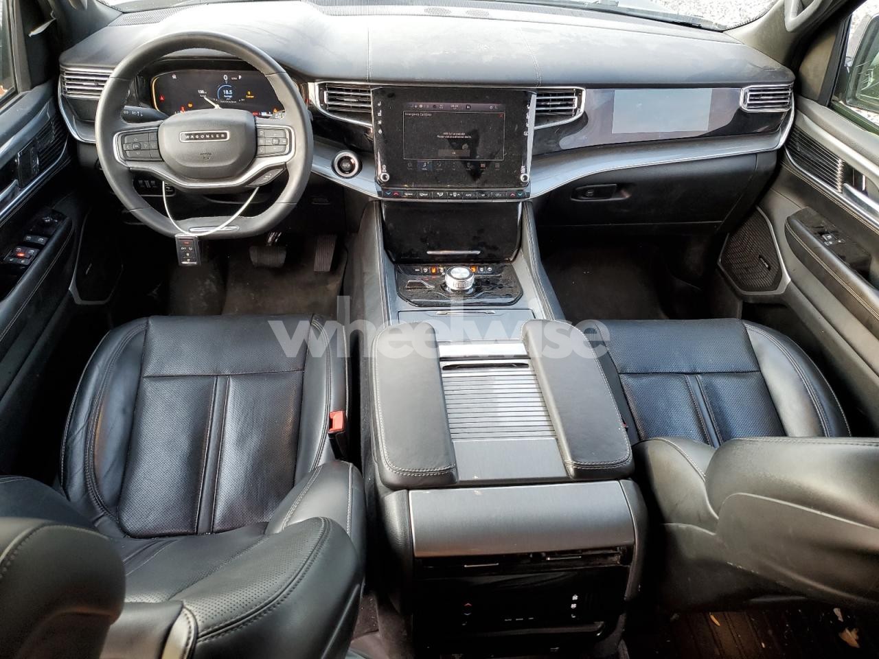 Photo 8 of 2022 JEEP WAGONEER SERIES I (VIN 1C4SJVAT6NS217415)