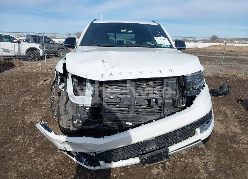 Photo 13 of 2024 Jeep Wagoneer SERIES II 4X4 (VIN 1C4SJVBP5RS172815)