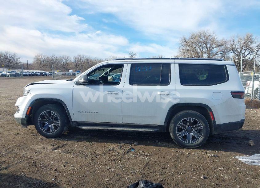 Photo 15 of 2024 Jeep Wagoneer SERIES II 4X4 (VIN 1C4SJVBP5RS172815)