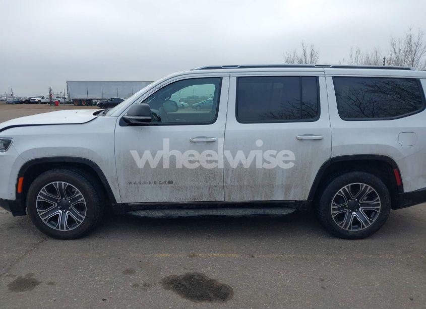 Photo 13 of 2024 Jeep Wagoneer SERIES II 4X4 (VIN 1C4SJVBP9RS136304)