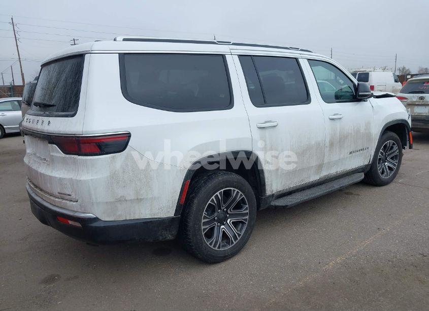 Photo 4 of 2024 Jeep Wagoneer SERIES II 4X4 (VIN 1C4SJVBP9RS136304)