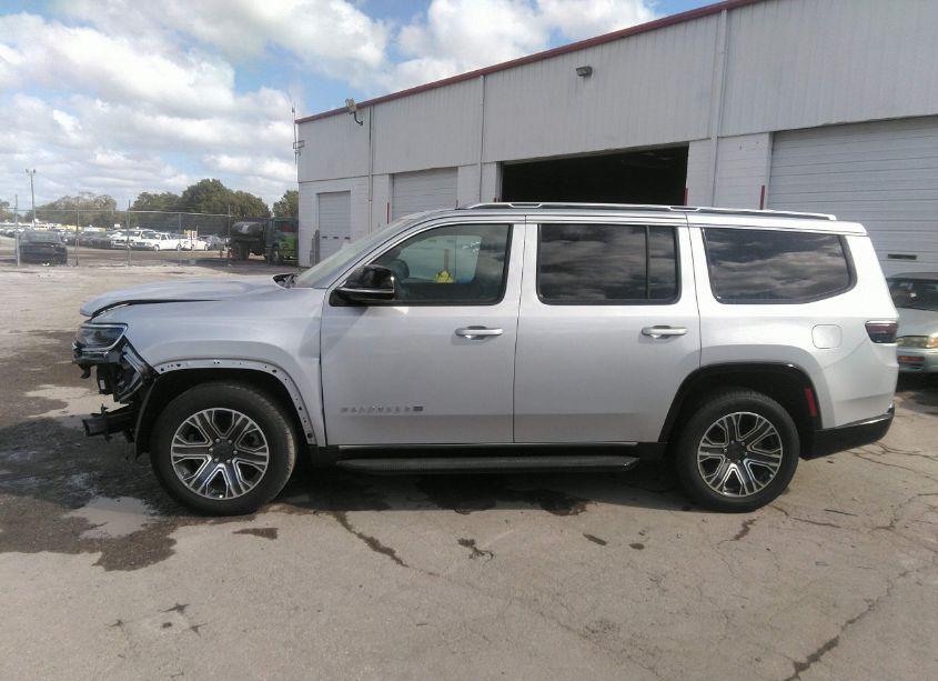 Photo 14 of 2023 Jeep Wagoneer SERIES II (VIN 1C4SJVBPXPS515860)