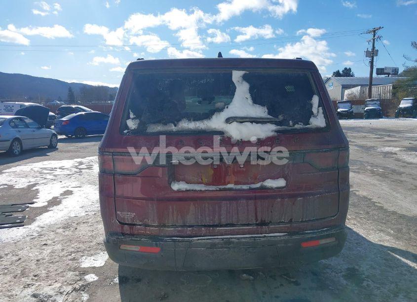 Photo 17 of 2024 Jeep Wagoneer SERIES II CARBIDE 4X4 (VIN 1C4SJVBPXRS103652)