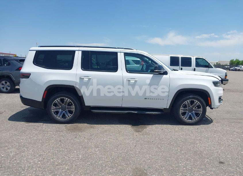 Photo 13 of 2024 Jeep Wagoneer SERIES II 4X4 (VIN 1C4SJVBPXRS132956)