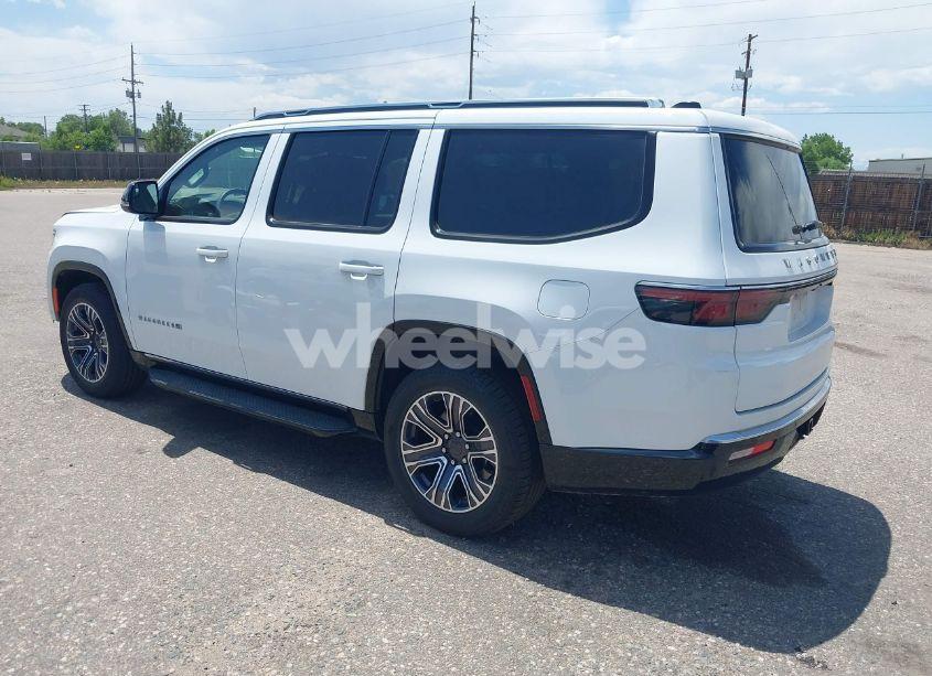 Photo 3 of 2024 Jeep Wagoneer SERIES II 4X4 (VIN 1C4SJVBPXRS132956)