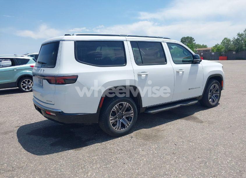 Photo 4 of 2024 Jeep Wagoneer SERIES II 4X4 (VIN 1C4SJVBPXRS132956)