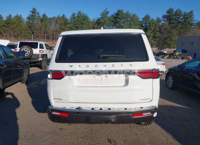 Photo 16 of 2022 Jeep Wagoneer SERIES II 4X4 (VIN 1C4SJVBT1NS103823)