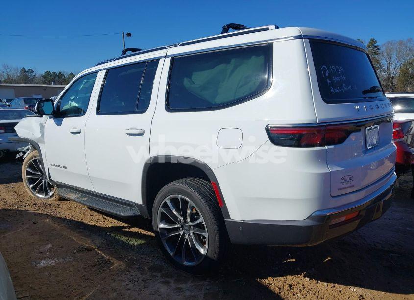 Photo 3 of 2022 Jeep Wagoneer SERIES II 4X4 (VIN 1C4SJVBT1NS108309)