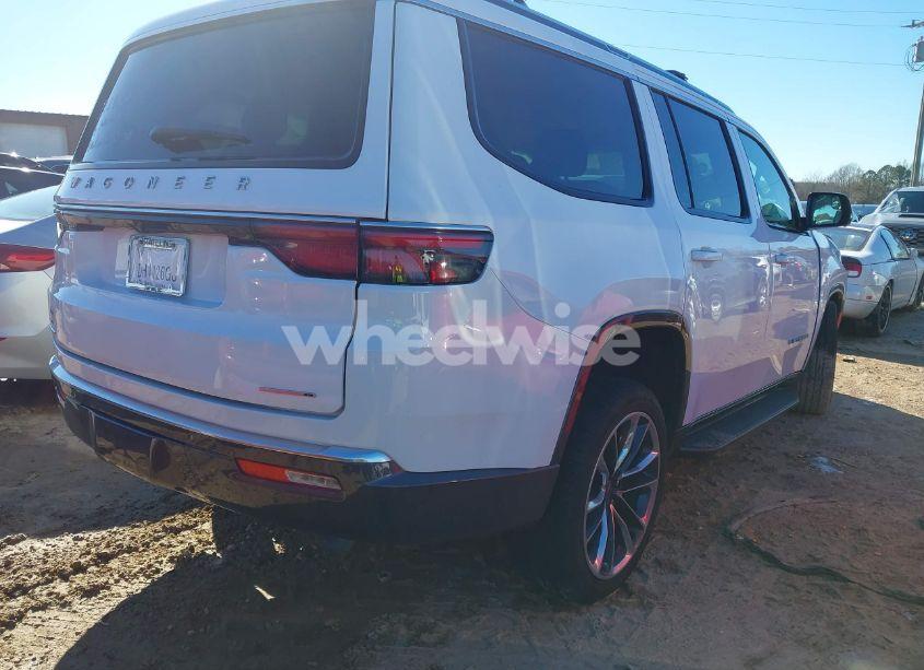 Photo 4 of 2022 Jeep Wagoneer SERIES II 4X4 (VIN 1C4SJVBT1NS108309)