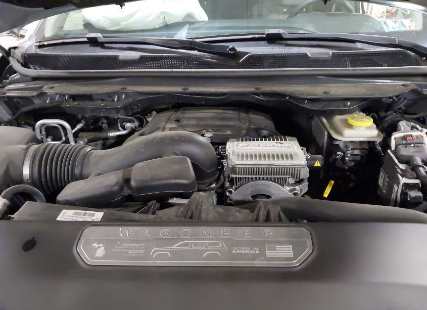 Photo 10 of 2022 Jeep Wagoneer SERIES II 4X4 (VIN 1C4SJVBT1NS111601)