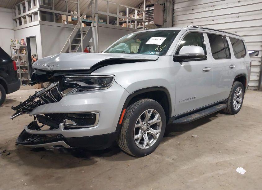 Photo 2 of 2022 Jeep Wagoneer SERIES II 4X4 (VIN 1C4SJVBT1NS111601)