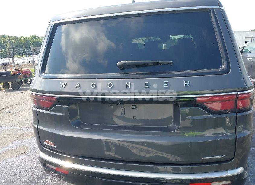 Photo 16 of 2022 Jeep Wagoneer SERIES II 4X4 (VIN 1C4SJVBT1NS135171)