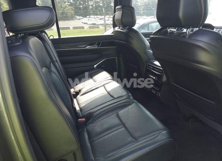 Photo 8 of 2022 Jeep Wagoneer SERIES II 4X4 (VIN 1C4SJVBT1NS135171)