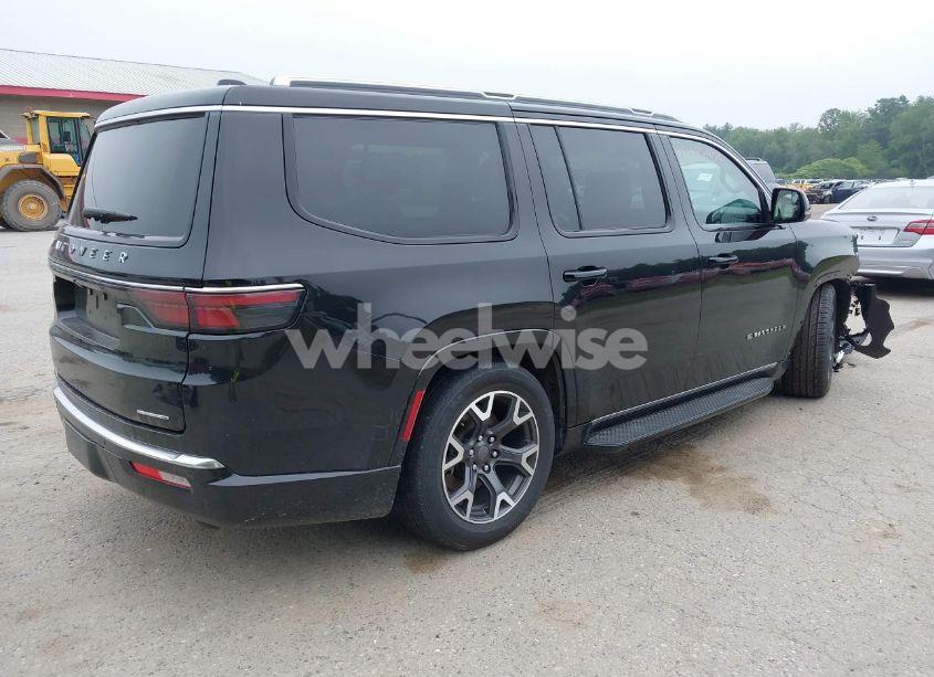 Photo 4 of 2024 Jeep Wagoneer SERIES III 4X4 (VIN 1C4SJVDP2RS176737)