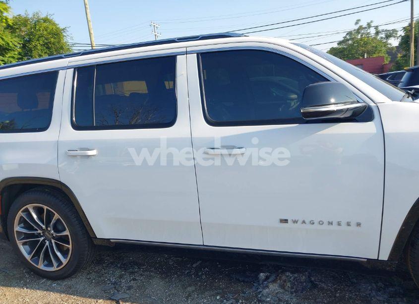 Photo 13 of 2024 Jeep Wagoneer SERIES III 4X4 (VIN 1C4SJVDP6RS111843)