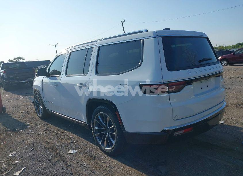 Photo 3 of 2024 Jeep Wagoneer SERIES III 4X4 (VIN 1C4SJVDP6RS111843)