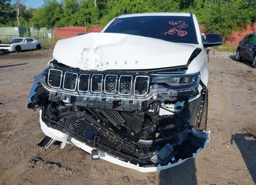 Photo 6 of 2024 Jeep Wagoneer SERIES III 4X4 (VIN 1C4SJVDP6RS111843)