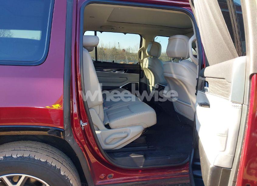 Photo 8 of 2022 Jeep Wagoneer SERIES III 4X4 (VIN 1C4SJVDT2NS146242)