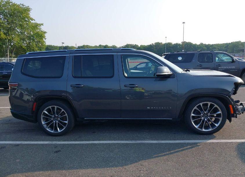 Photo 13 of 2022 Jeep Wagoneer SERIES III 4X4 (VIN 1C4SJVDT4NS125182)