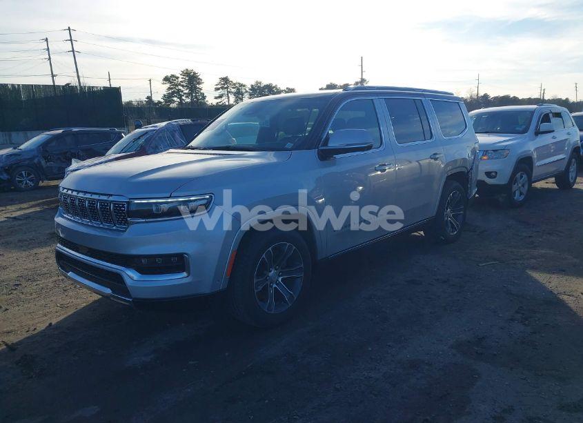 Photo 2 of 2022 Jeep Grand WAGONEER SERIES I 4X4 (VIN 1C4SJVEJ9NS104227)