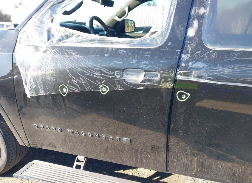 Photo 18 of 2022 Jeep Grand WAGONEER SERIES II OBSIDIAN 4X4 (VIN 1C4SJVFJ4NS127834)