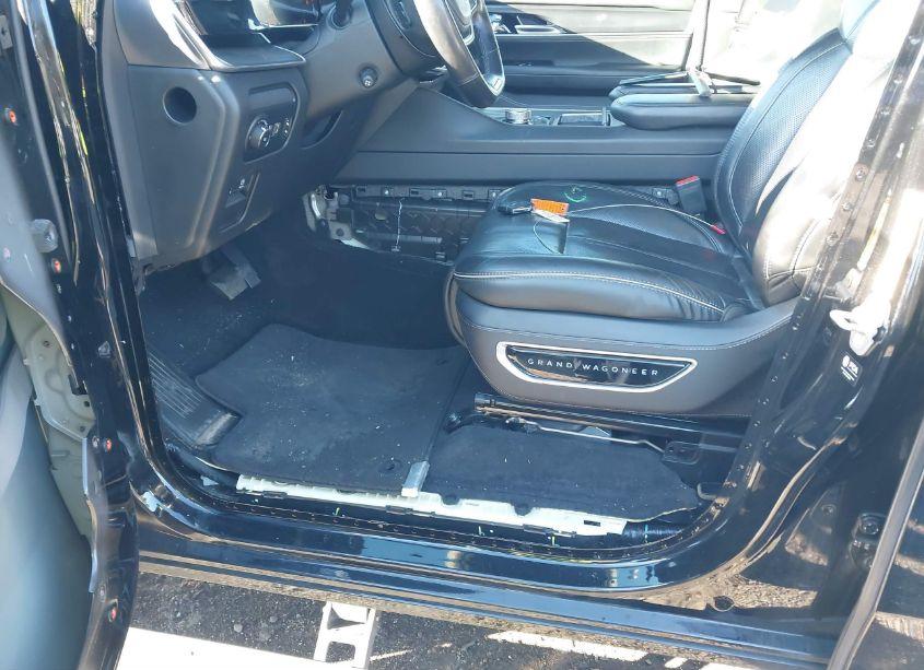 Photo 21 of 2022 Jeep Grand WAGONEER SERIES II OBSIDIAN 4X4 (VIN 1C4SJVFJ4NS127834)