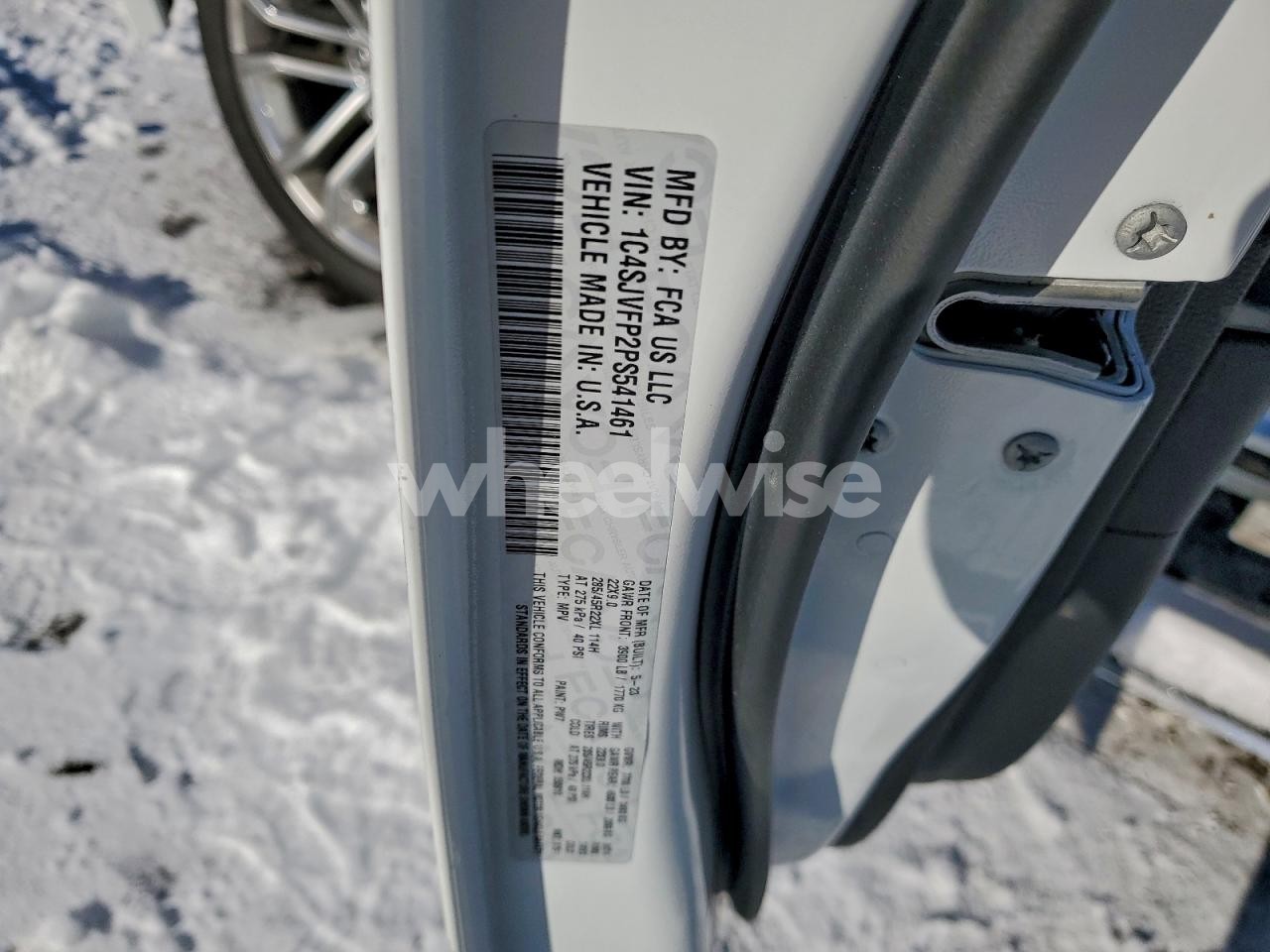 Photo 13 of 2023 JEEP GRAND WAGONEER SERIES II (VIN 1C4SJVFP2PS541461)