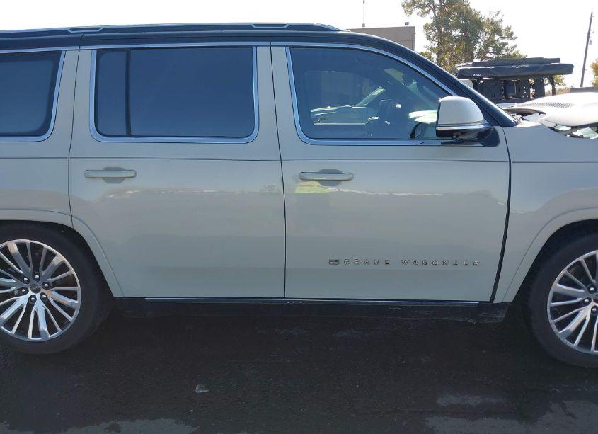 Photo 13 of 2022 Jeep Grand WAGONEER SERIES III 4X4 (VIN 1C4SJVGJ7NS124344)