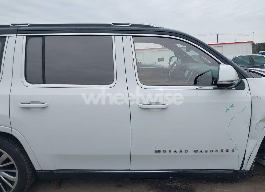 Photo 14 of 2022 Jeep Grand WAGONEER SERIES III 4X4 (VIN 1C4SJVGJ9NS106265)