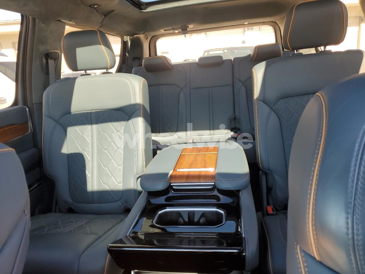 Photo 10 of 2023 JEEP GRAND WAGONEER SERIES III N/A (VIN 1C4SJVGP8PS504736)