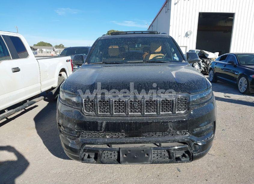 Photo 12 of 2024 Jeep Grand WAGONEER SERIES III OBSIDIAN 4X4 (VIN 1C4SJVGPXRS133260)