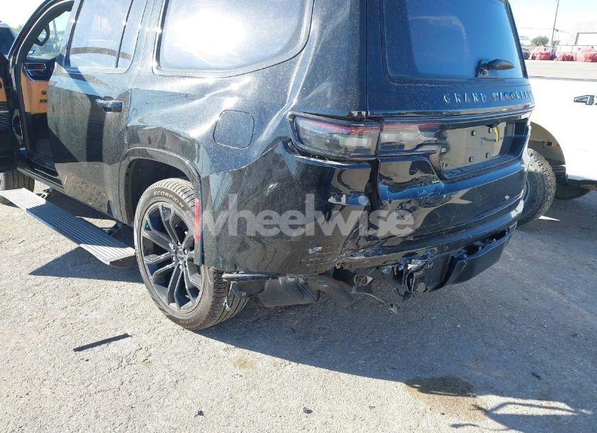 Photo 6 of 2024 Jeep Grand WAGONEER SERIES III OBSIDIAN 4X4 (VIN 1C4SJVGPXRS133260)