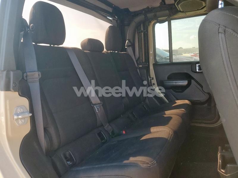 Photo 10 of 2020 JEEP GLADIATOR SPORT (VIN 1C6HJTAG0LL161391)