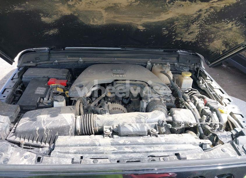 Photo 10 of 2021 Jeep Gladiator SPORT 4X4 (VIN 1C6HJTAG0ML614832)