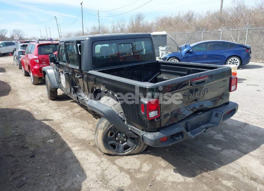 Photo 3 of 2021 Jeep Gladiator SPORT 4X4 (VIN 1C6HJTAG0ML614832)
