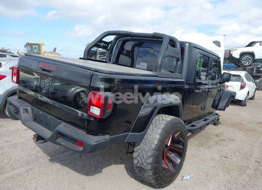 Photo 4 of 2022 Jeep Gladiator SPORT S 4X4 (VIN 1C6HJTAG0NL101968)