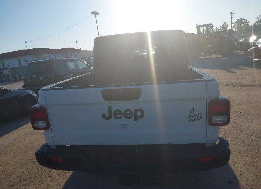 Photo 17 of 2022 Jeep Gladiator WILLYS 4X4 (VIN 1C6HJTAG0NL142617)