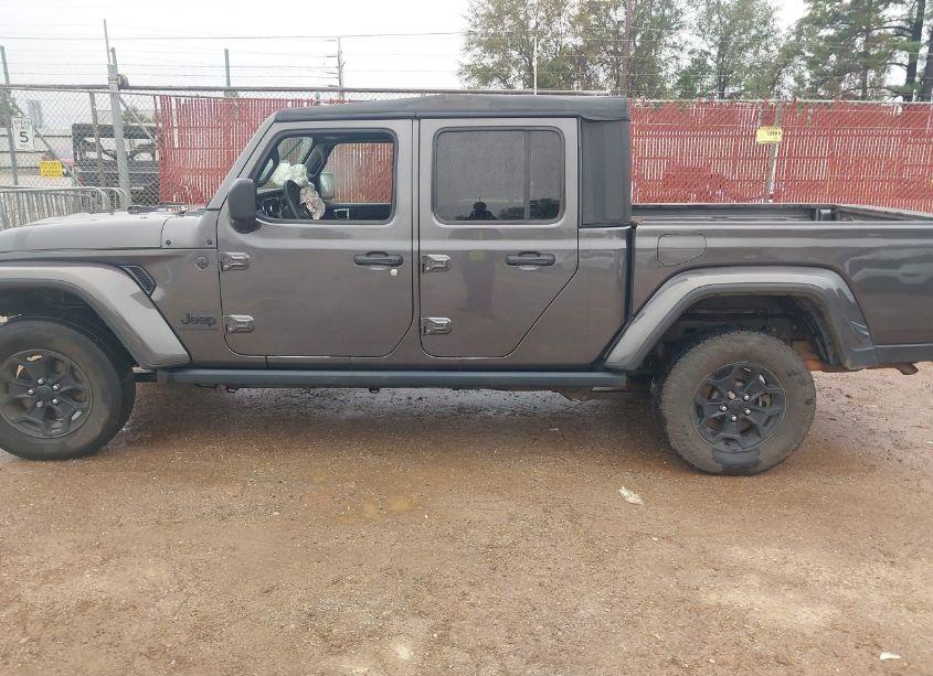 Photo 15 of 2022 Jeep Gladiator WILLYS 4X4 (VIN 1C6HJTAG0NL143489)