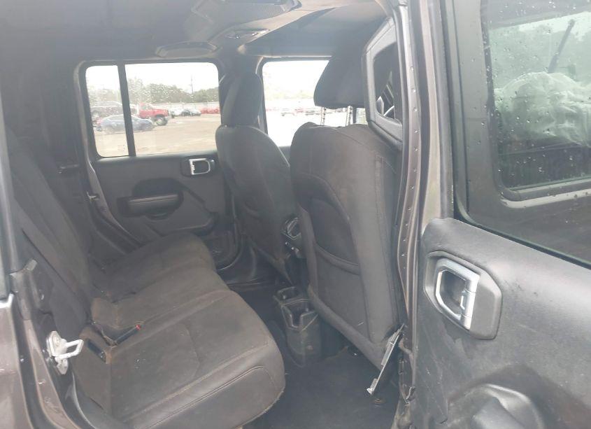 Photo 8 of 2022 Jeep Gladiator WILLYS 4X4 (VIN 1C6HJTAG0NL143489)