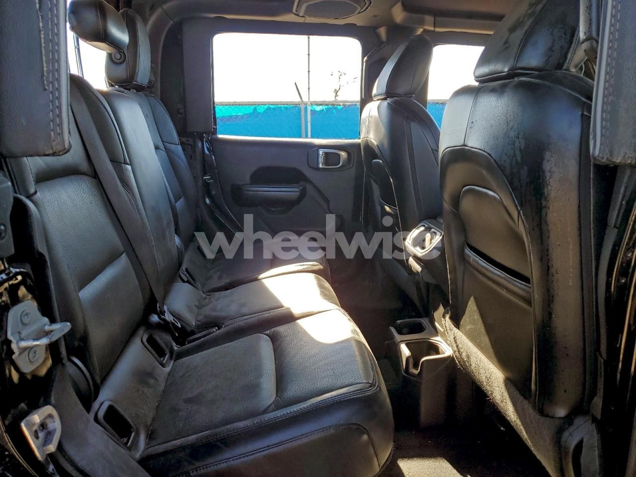 Photo 10 of 2020 JEEP GLADIATOR SPORT (VIN 1C6HJTAG1LL183397)